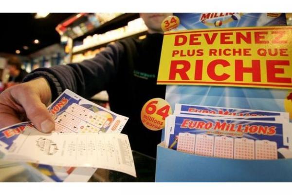 Qui est le gagnant du super tirage de l'Euro-millions ?